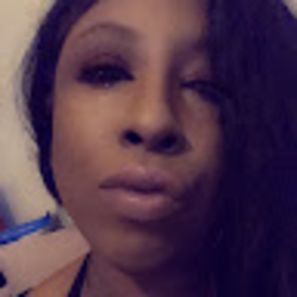 Meet your Posher, Tasia - Picture 1 of 1